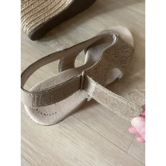 Clarks collection peep toe nude leather wedge size 10 - Picture 4 of 6